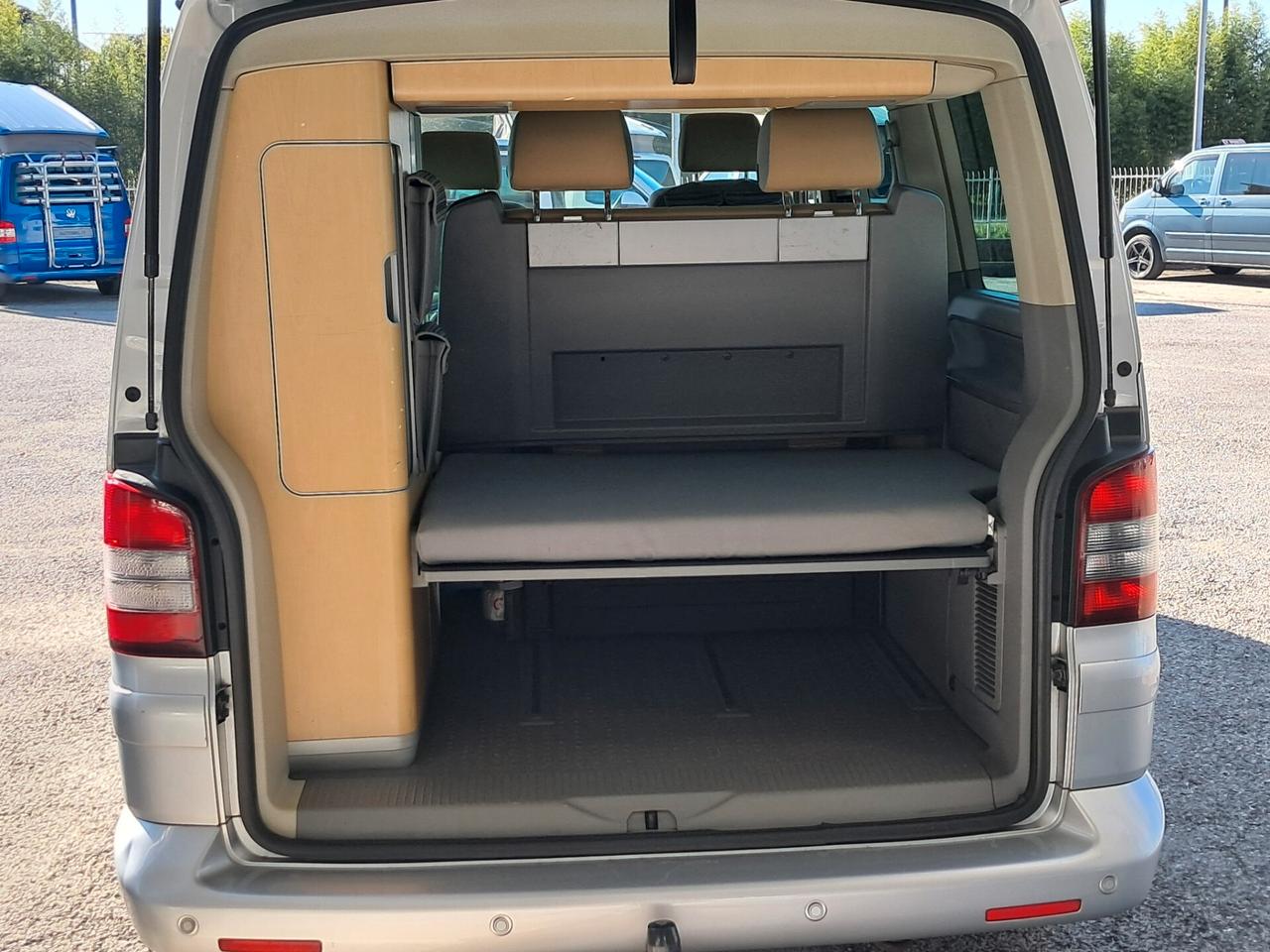 Volkswagen T5 CALIFORNIA 2.5 TDI 131 CV CONFORTLINE