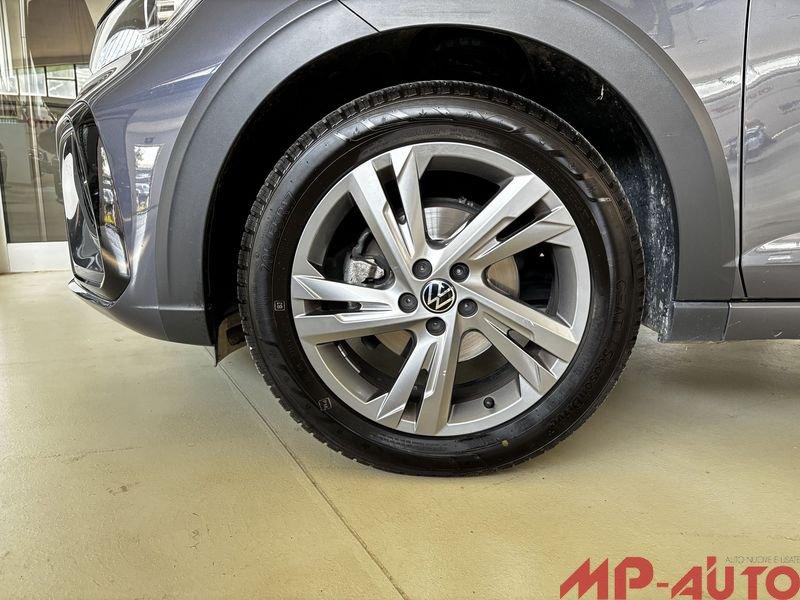Volkswagen Taigo 1.0 TSI 110 CV R-Line tua a 330,00