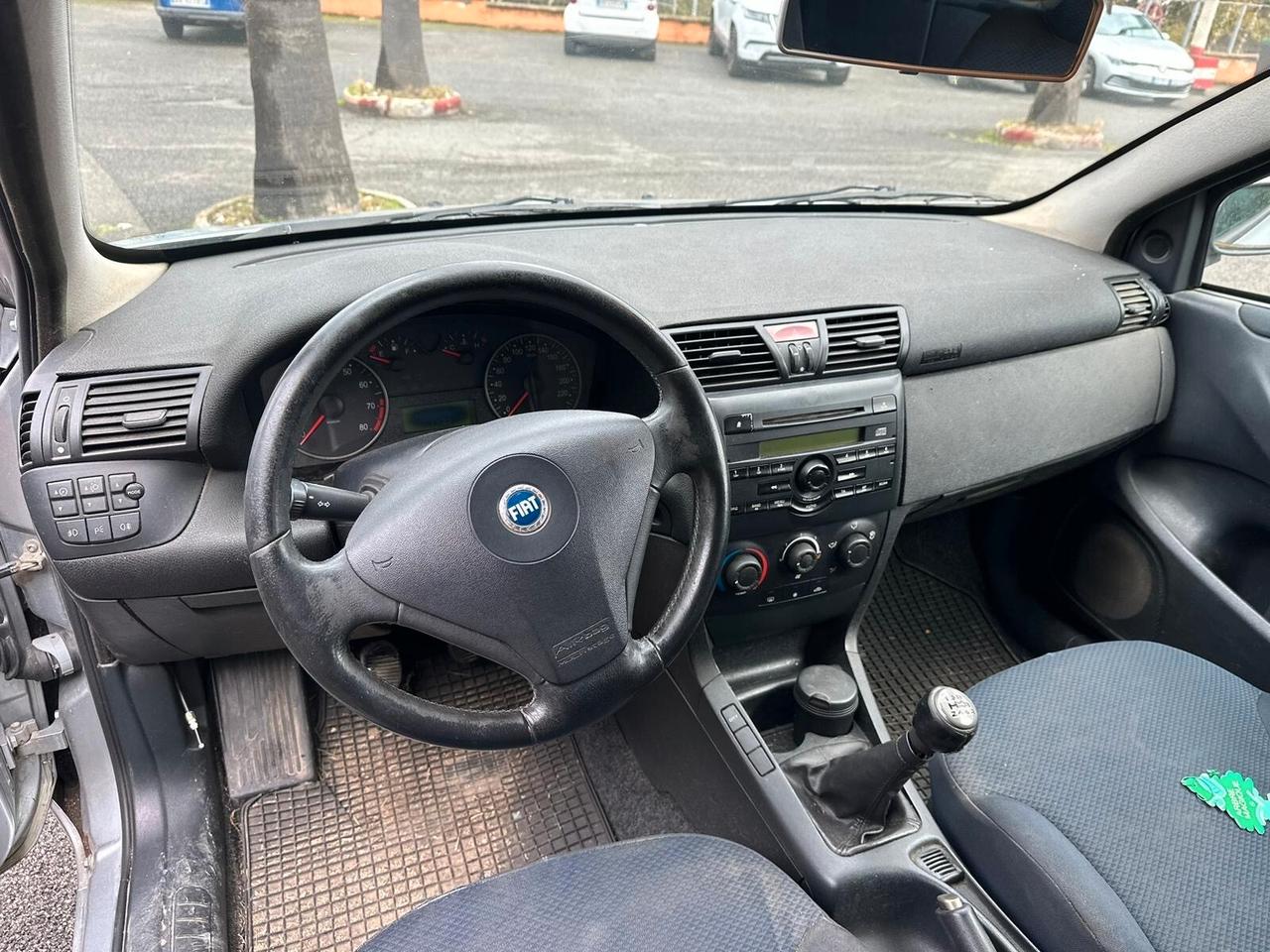 Fiat Stilo 1.4i 16V 3 porte Active