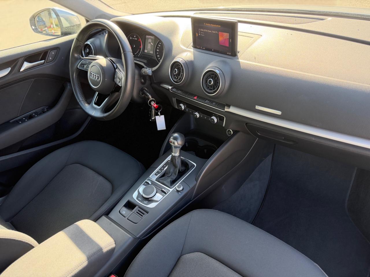 Audi A3 SPB 30 TDI S tronic Business