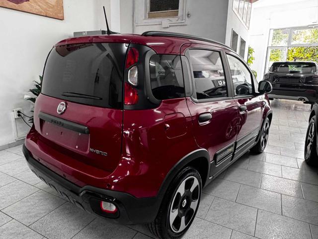 FIAT Panda 1.0 FireFly S&S Hybrid Pandina