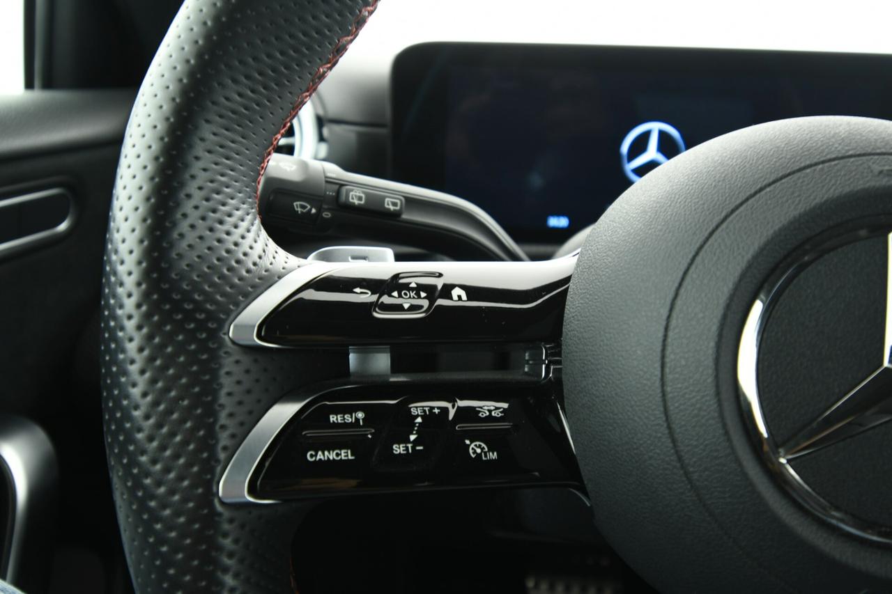 Mercedes-benz A 200 Automatic AMG Line Premium