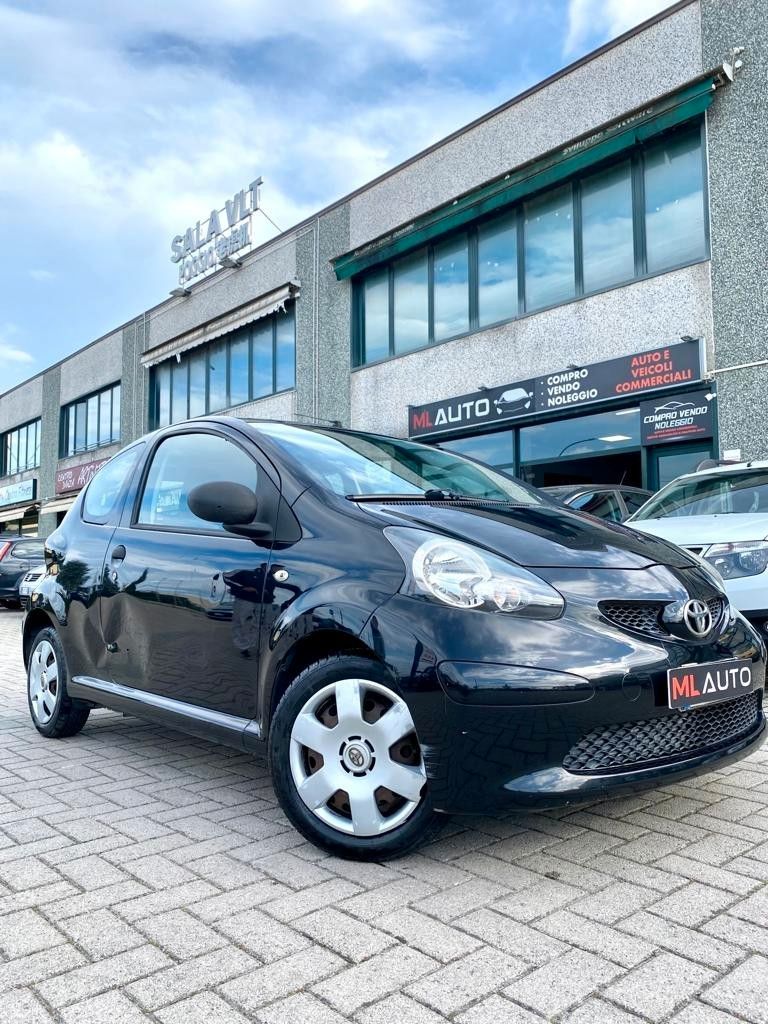 TOYOTA AYGO - BUONE CONDIZIONI