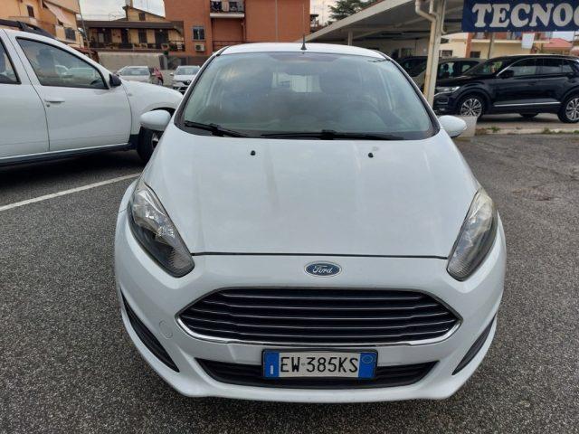 FORD Fiesta 1.5 TDCi 75CV 5 porte Business Neopatentati