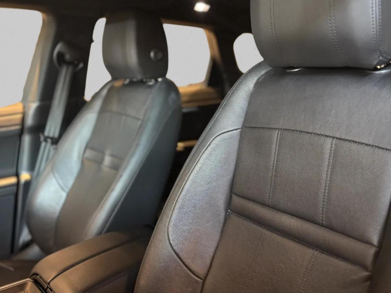 Land Rover Range Evoque 2.0D I4 180 CV AWD Auto R-Dynamic HSE