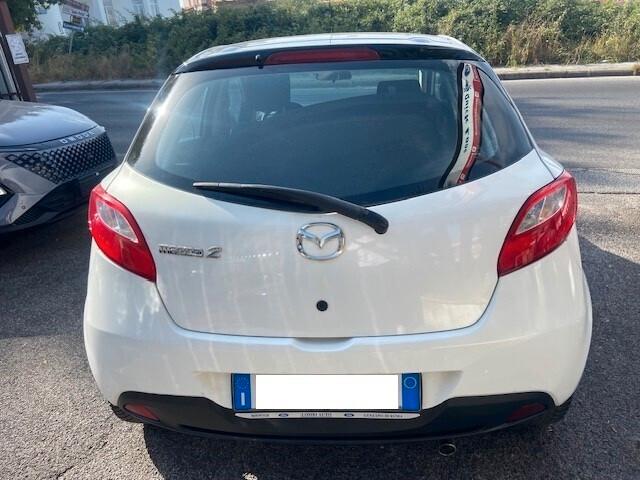 Mazda2 1.3 16V 75CV 5p. Trendy