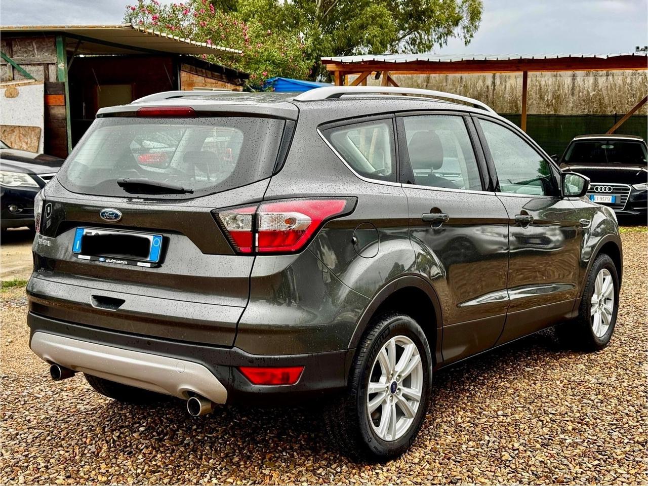 Ford Kuga 2.0 TDCI 150 CV S&S 4WD Titanium