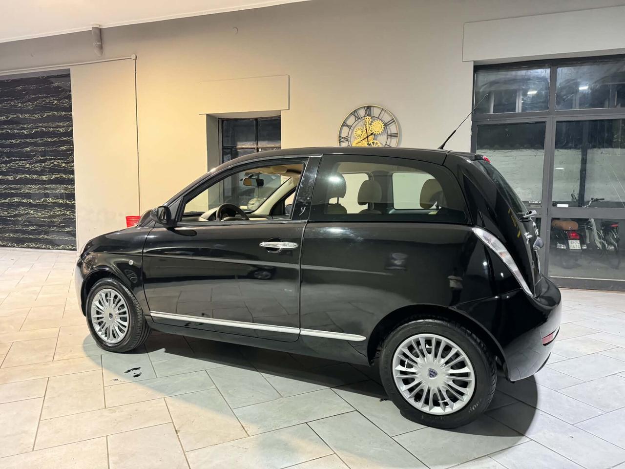 Lancia Ypsilon 1.3 MJT 75 CV Oro GARANZIA12MESI