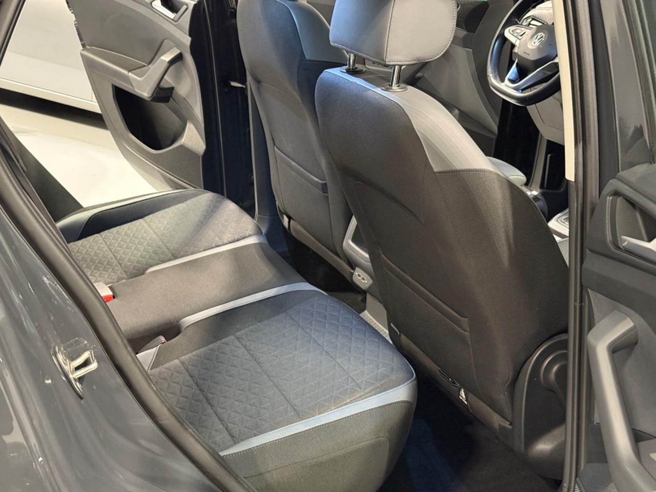 Volkswagen T-Cross 1.6 TDI SCR Advanced BMT