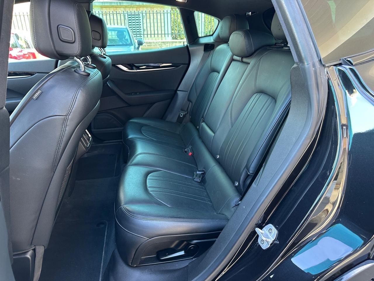 Maserati Levante V6 Diesel AWD Gransport 250 cv