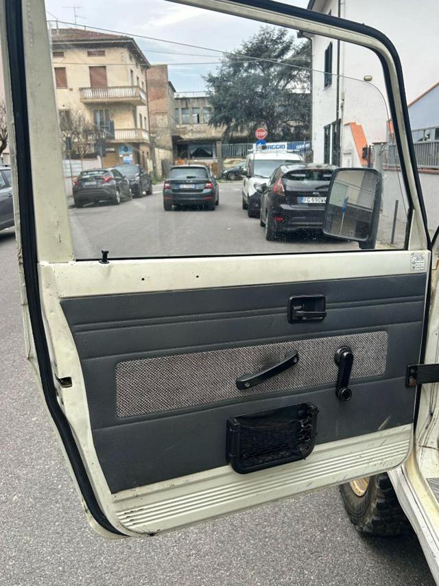 SUZUKI Samurai 1.0 Berlina