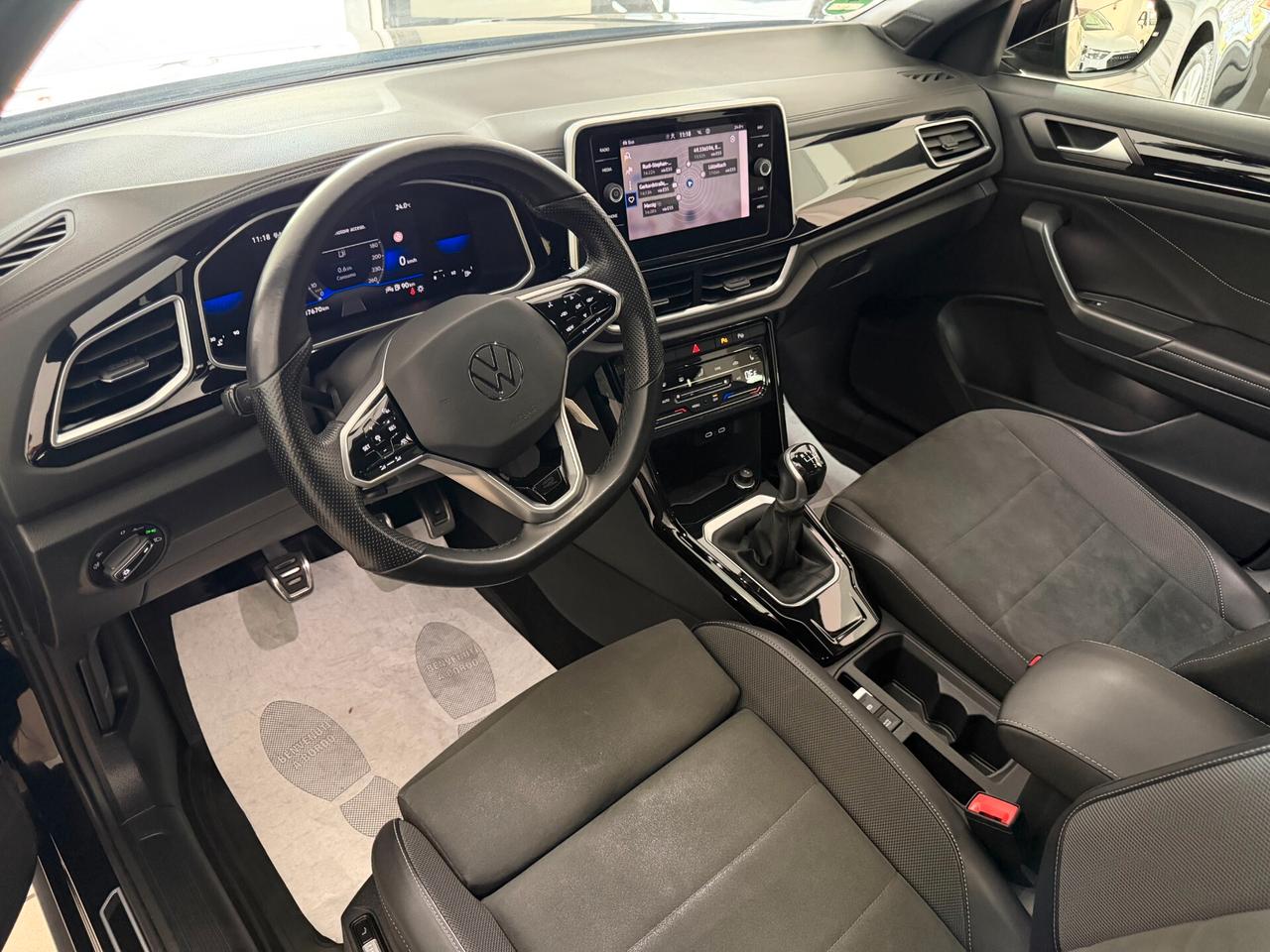 Volkswagen T-Roc 2.0 TDI SCR R-Line LED/NAVI/CAM