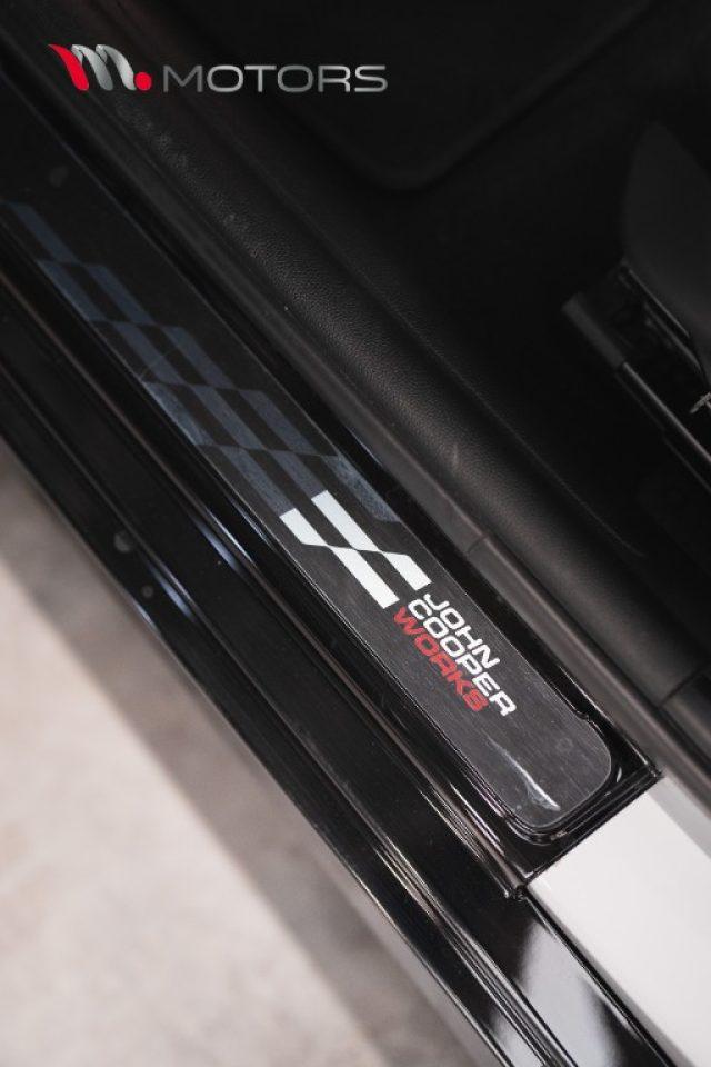 MINI Mini Cooper S 5p 2.0 S JCW