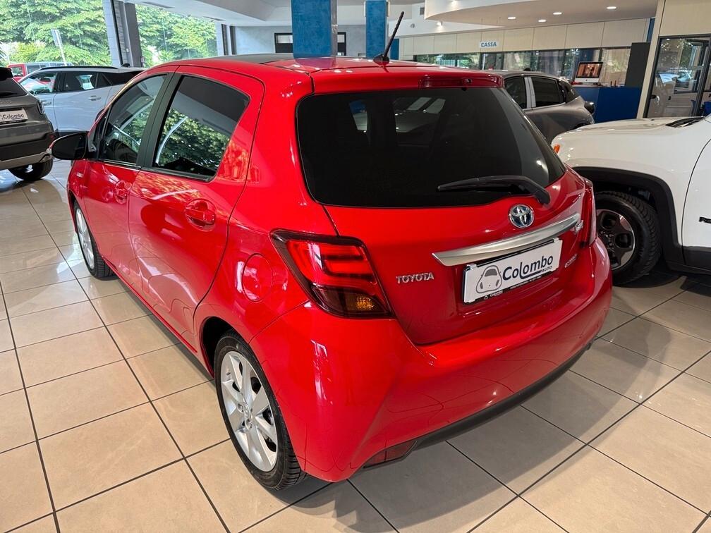 Toyota Yaris 5p 1.5h Style Hybrid aut Pano Navi Cam 16" Neopat