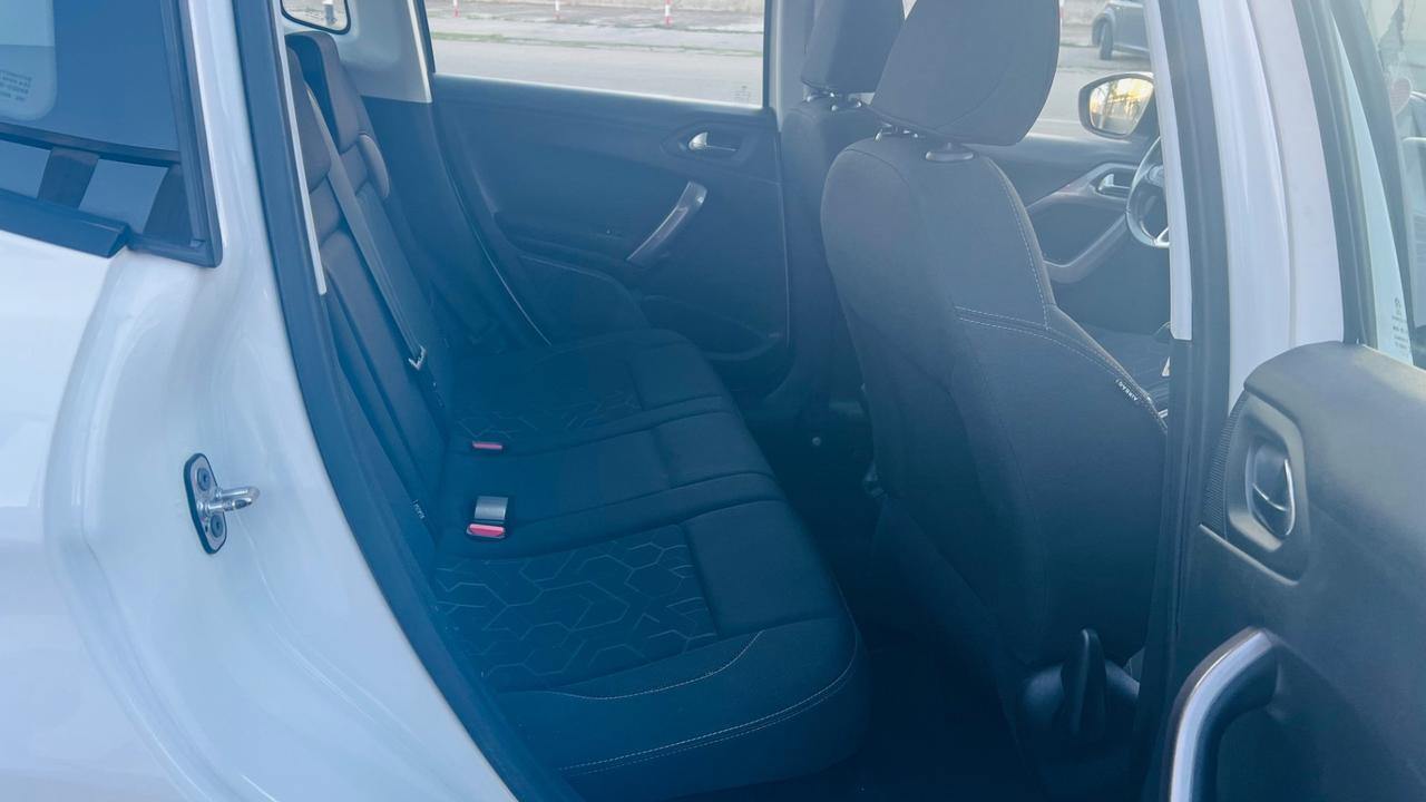 Peugeot 2008 BlueHDi 75 Active