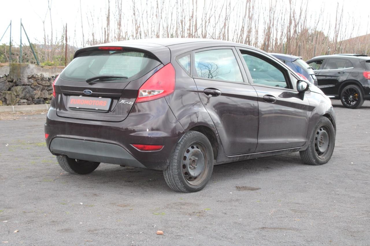 Ford Fiesta 1.4 96CV 5 porte Titanium