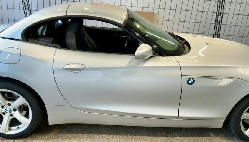 Bmw Z4 2.3 I S-DRIVE 205 CV 6 marce 115.300 KM TUTTI TAGLIANDATI !!