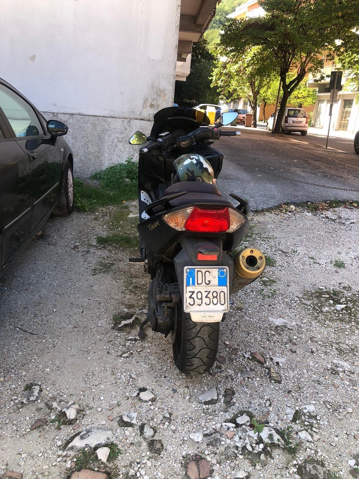 Yamaha T Max