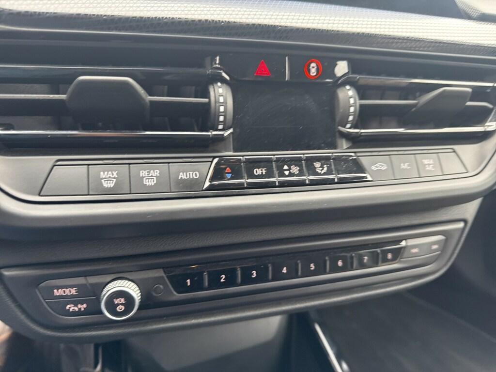 BMW Serie 1 5 Porte 116 d SCR Sport DCT