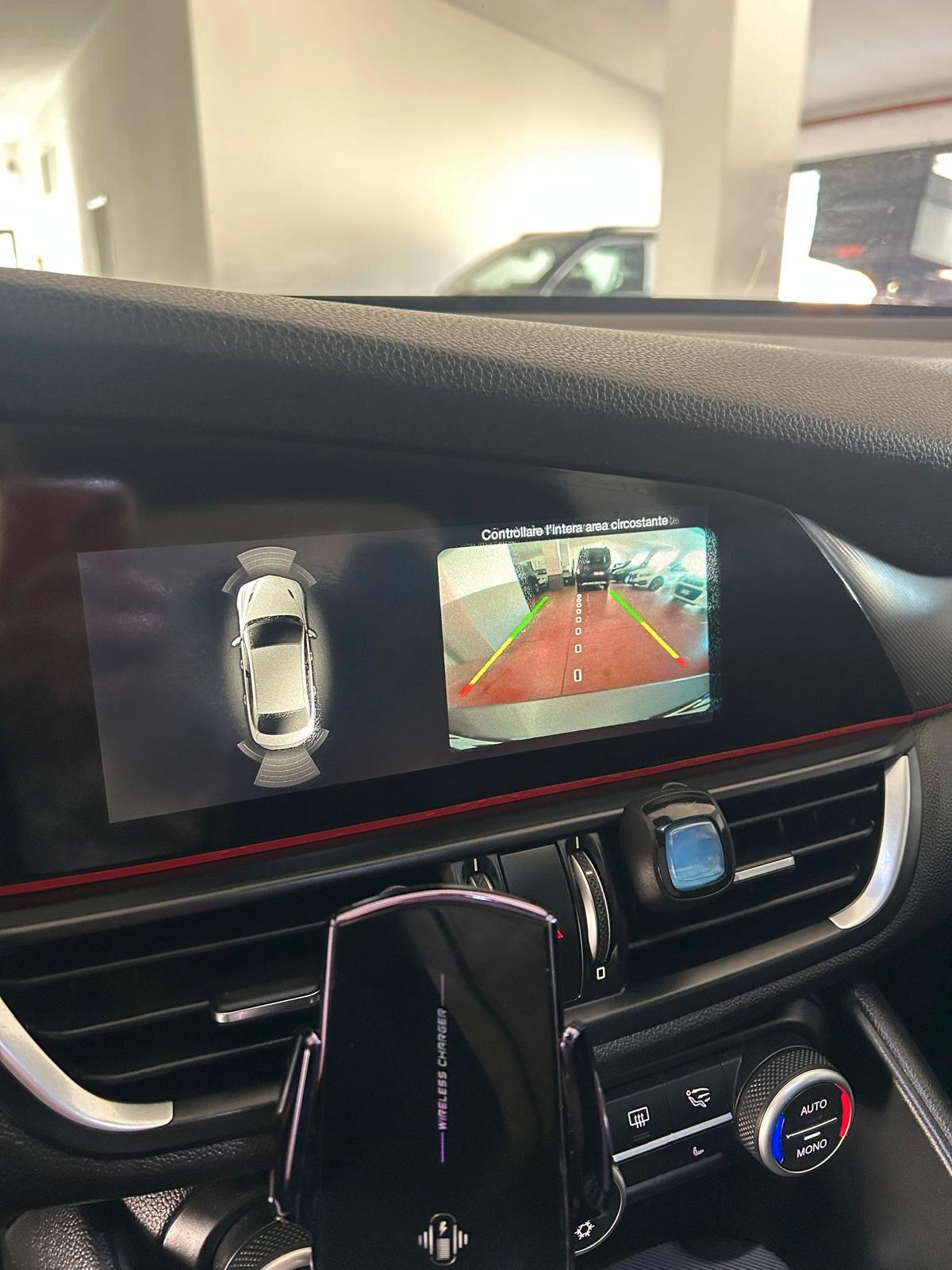 Alfa Romeo Giulia 2.2 Turbodiesel 210 CV AT8 AWD Q4 Veloce