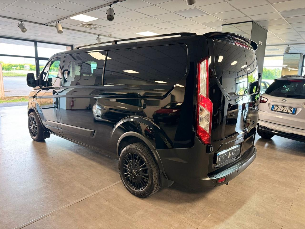 Ford Transit Custom 340 2.0 EcoBlue 131CV PL-DC 6 POSTI TOTAL BLACK