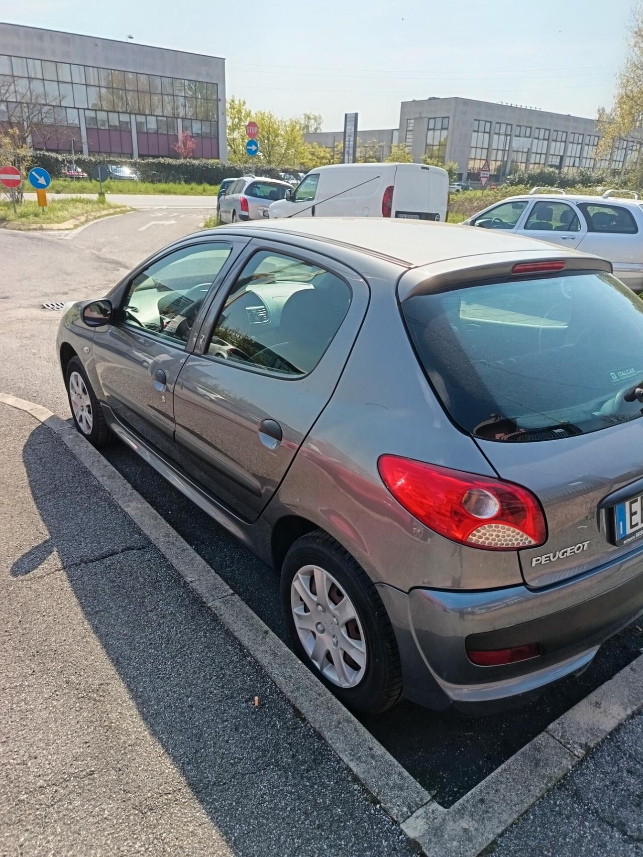 Peugeot 206 Plus 1.1 60CV 5p. Trendy