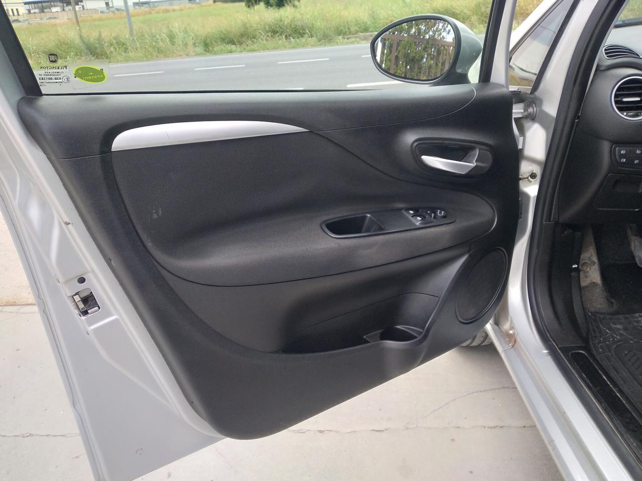 Fiat Punto Evo 1.4 natural power emotion