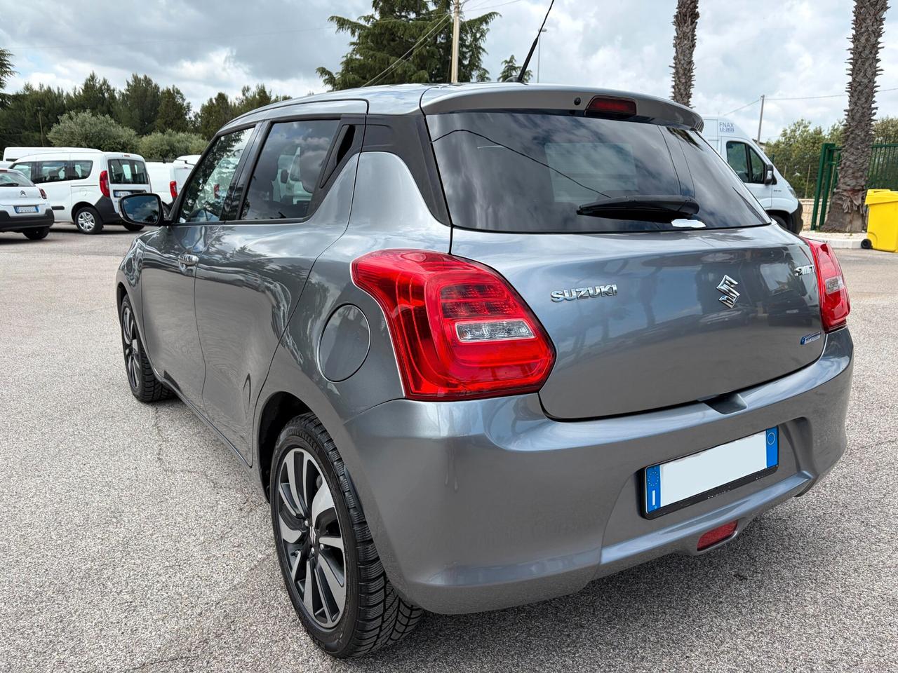 Suzuki Swift 1.2 Hybrid Top