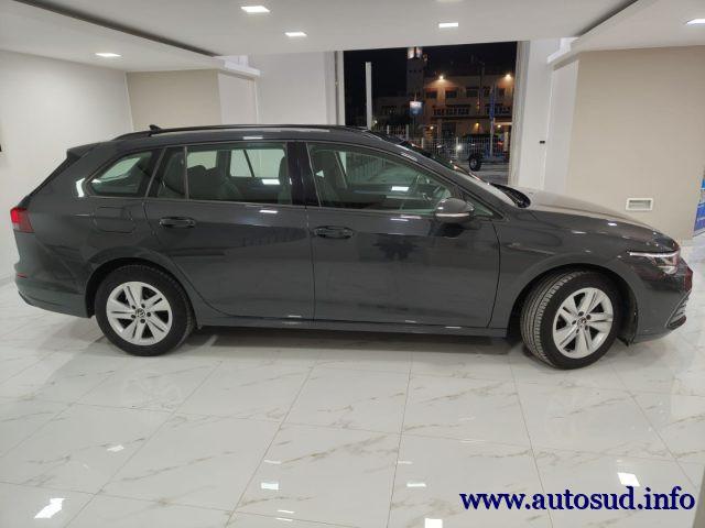 VOLKSWAGEN Golf Variant 2.0 TDI SCR DSG Life