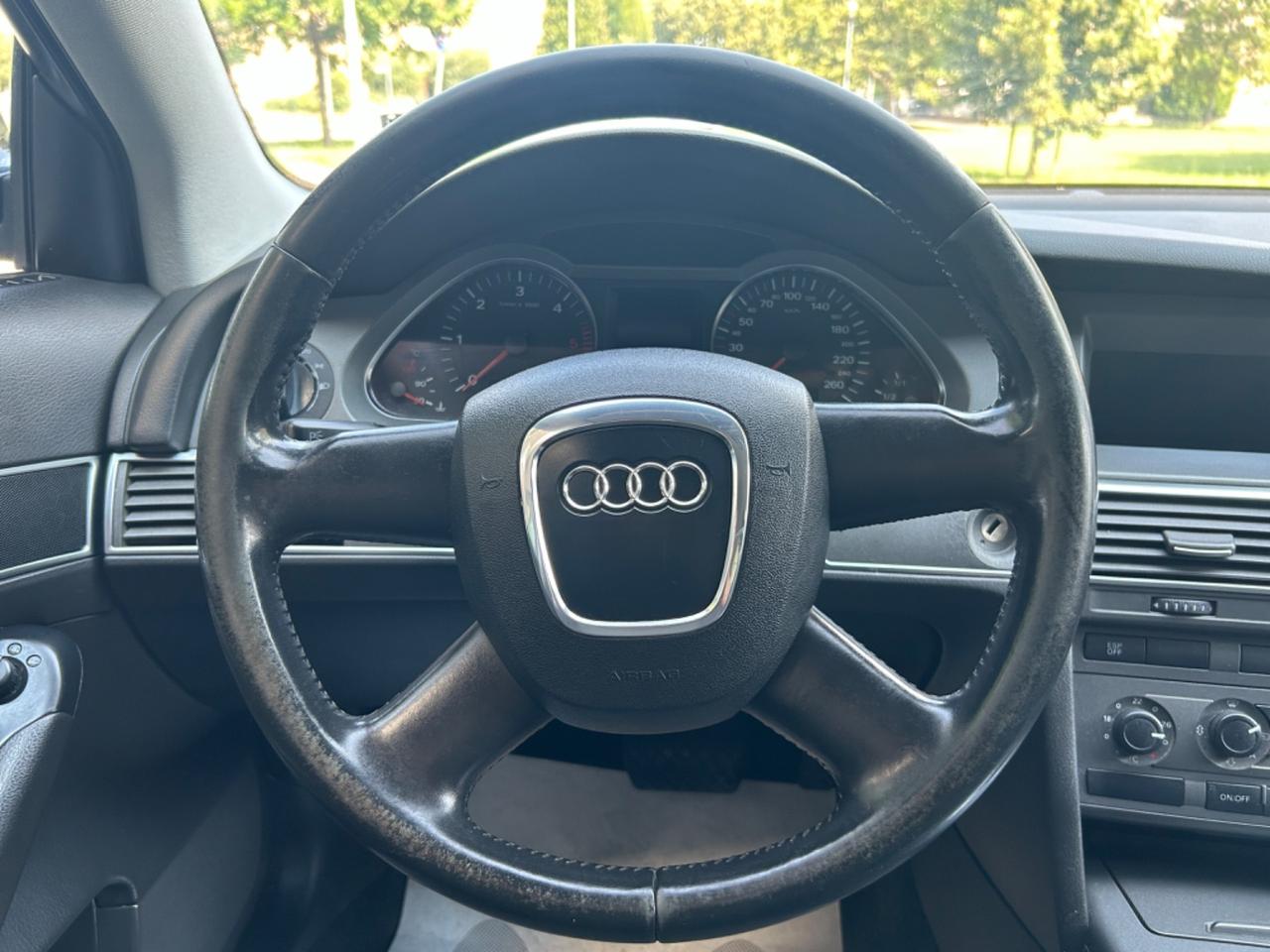 Audi A6 Avant 2.7 V6 TDI quattro tiptronic