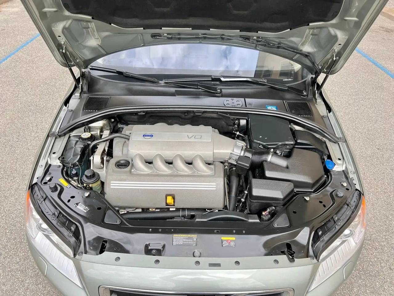 Volvo S80 4.4 V8 aut. AWD Summum