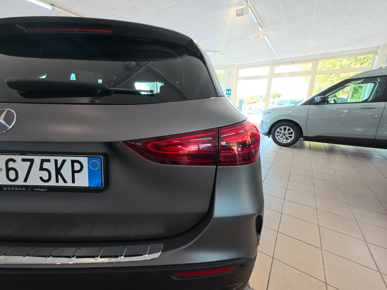 Mercedes-benz GLA 180 GLA 180 d Automatic AMG Line Premium Plus