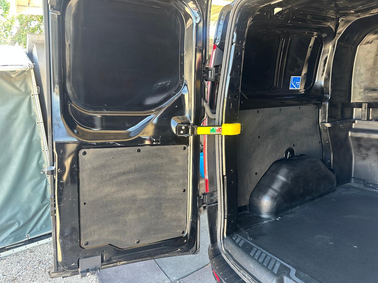 FORD TRANSIT CUSTOM 300 2.0 ECOBLUE 130 CV