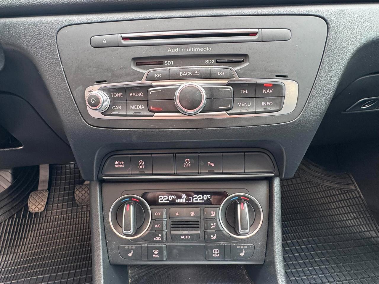 AUDI Q3 2.0 TDI 150 CV SPORT TETTO+PELLE+NAVI+BIXENO