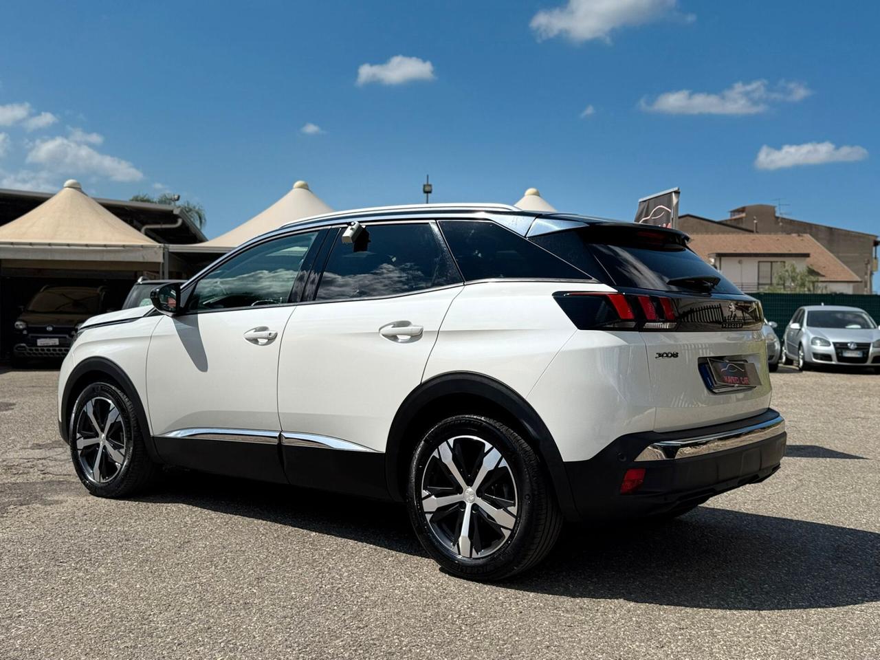 Peugeot 3008 BlueHDi 130 S&S EAT8 Allure