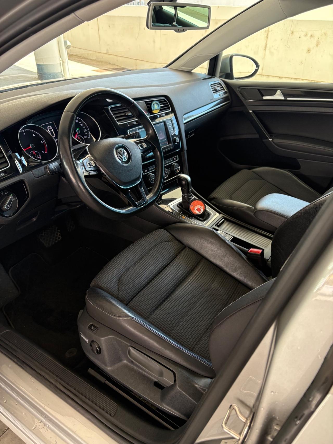 Volkswagen Golf 2.0 TDI DSG 5p. Sport BlueMotion Technology