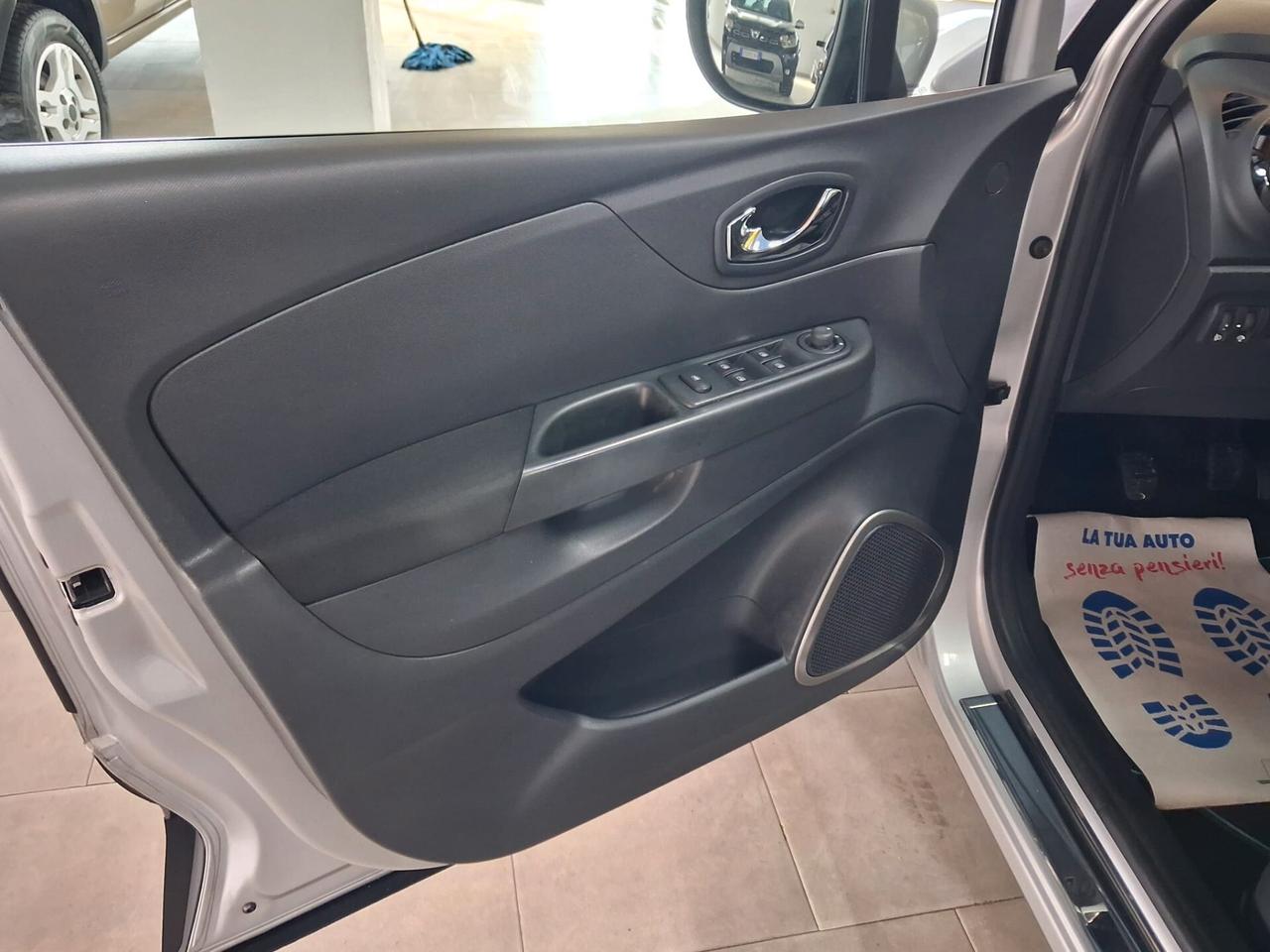 Renault Captur 0.9 TCe 12V 90 CV Start&Stop Live