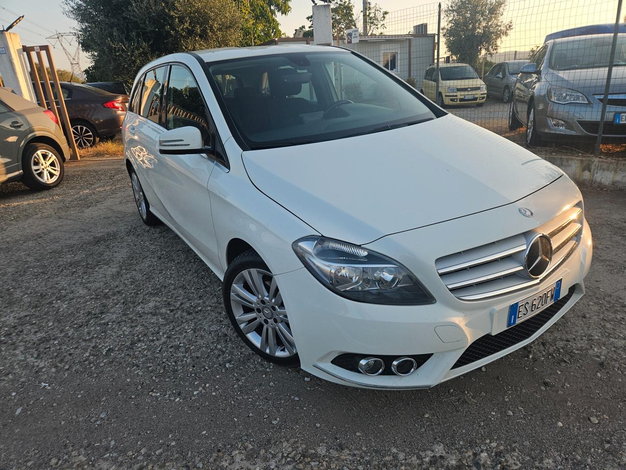 Mercedes-benz B 180 B 180 CDI Automatic Premium