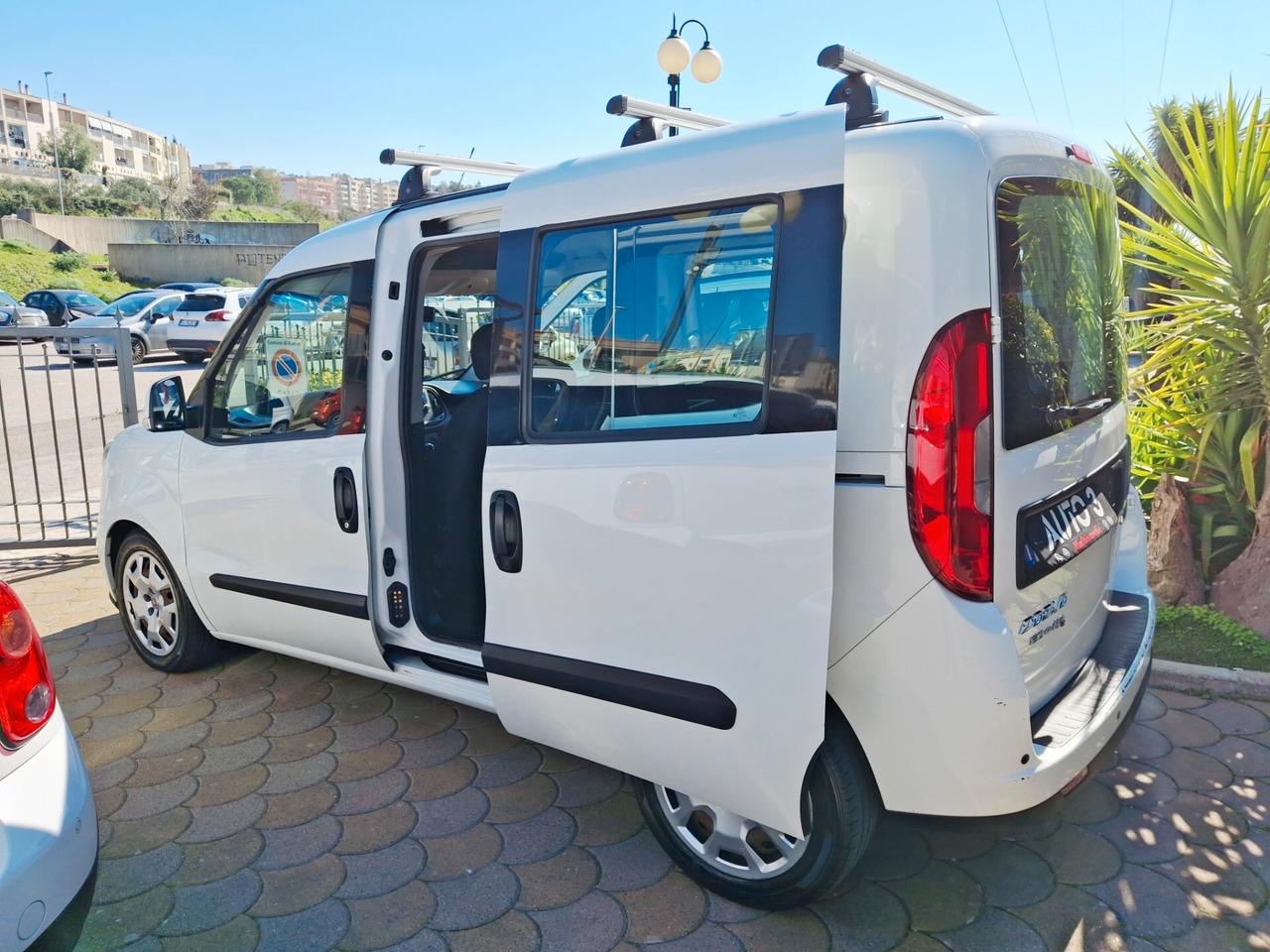 Fiat Doblò 1.6 MJT 16V 120CV Lounge "Autocarro 5Posti