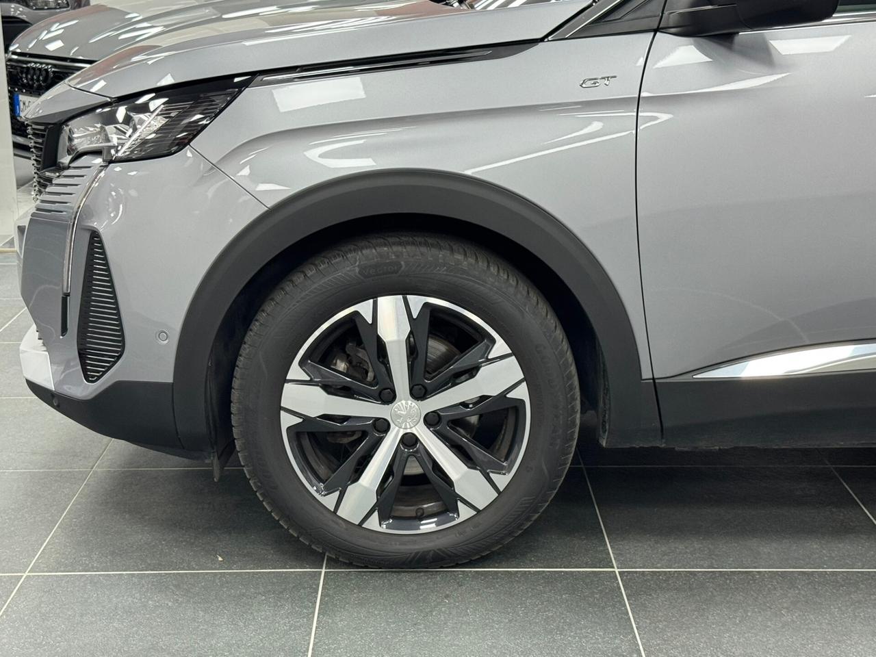 Peugeot 3008 BlueHDi 130 S&S EAT8 GT