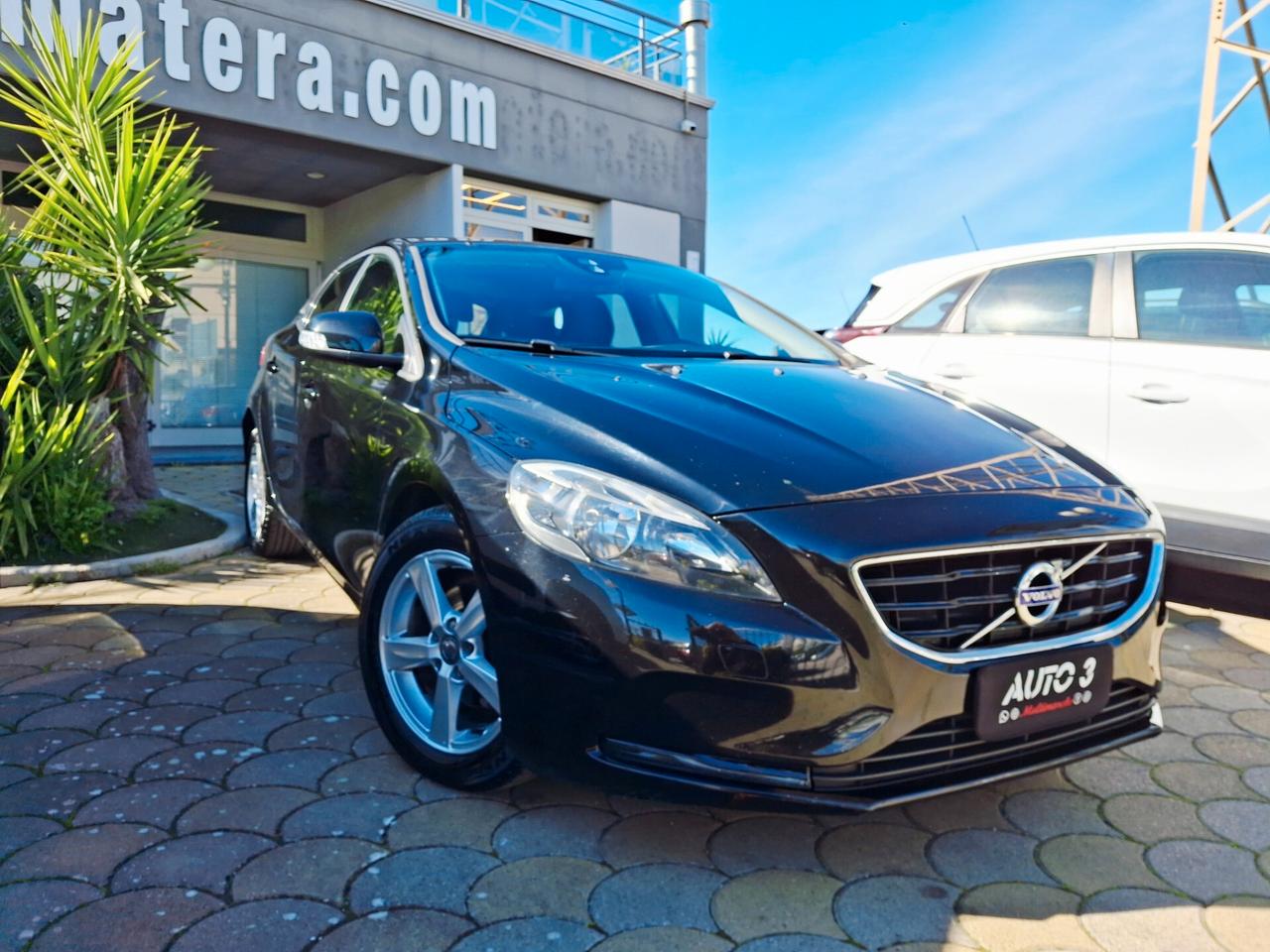 Volvo V40 D2 1.6 Summum" Perfetta!