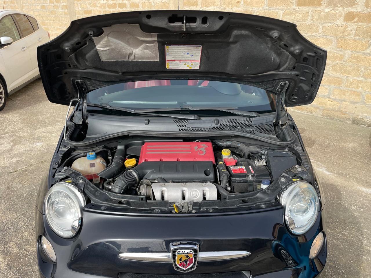 FIAT 500 Abarth 1.4 Turbo T-Jet