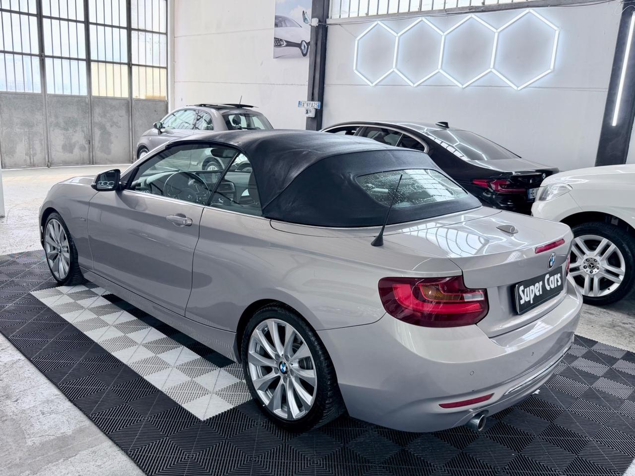 BMW 218d 150CV Cabrio Luxury EURO6 NEOPATENTATI