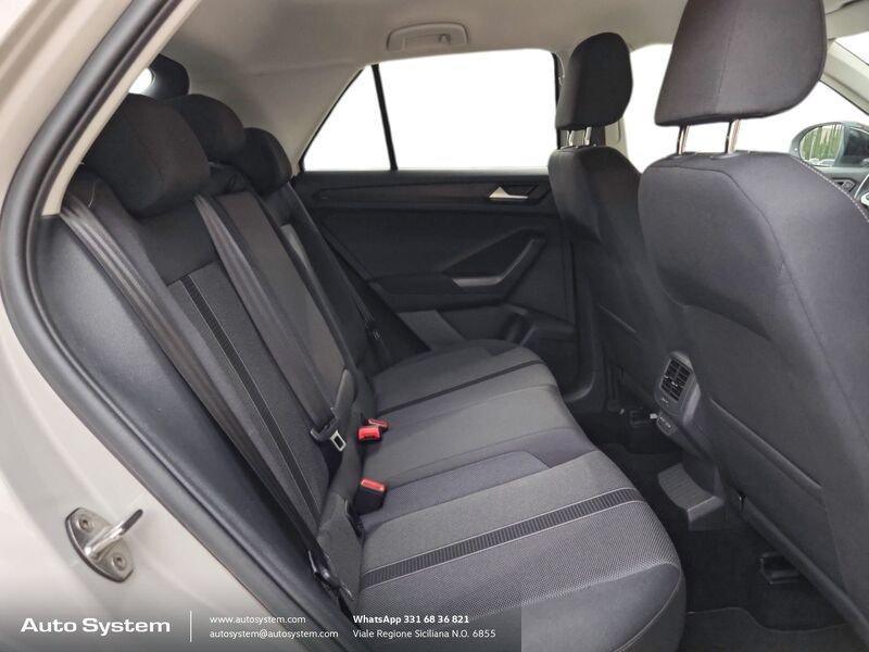 Volkswagen T-Roc T-Roc 1.0 tsi Sport
