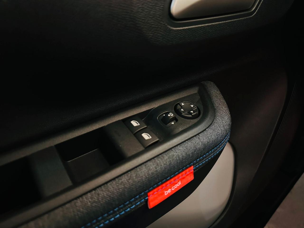 Citroen C3 PureTech 100cv S&S Plus 2026 KM0 BI-COLORE