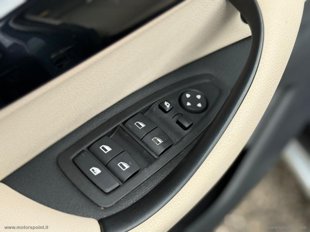 BMW X1 sDrive16d xLine AUTO