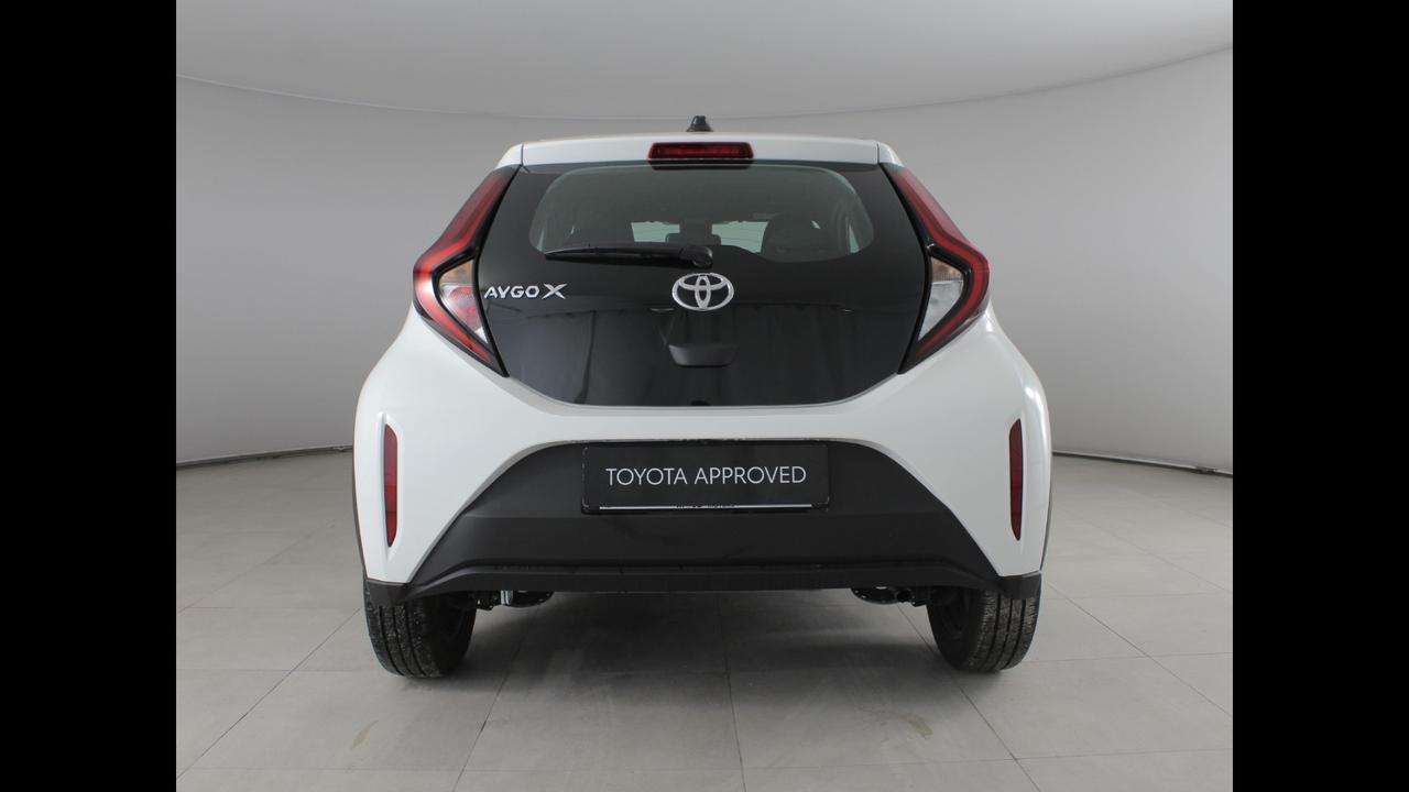 TOYOTA Aygo X - Aygo X 1.0 Active 72cv
