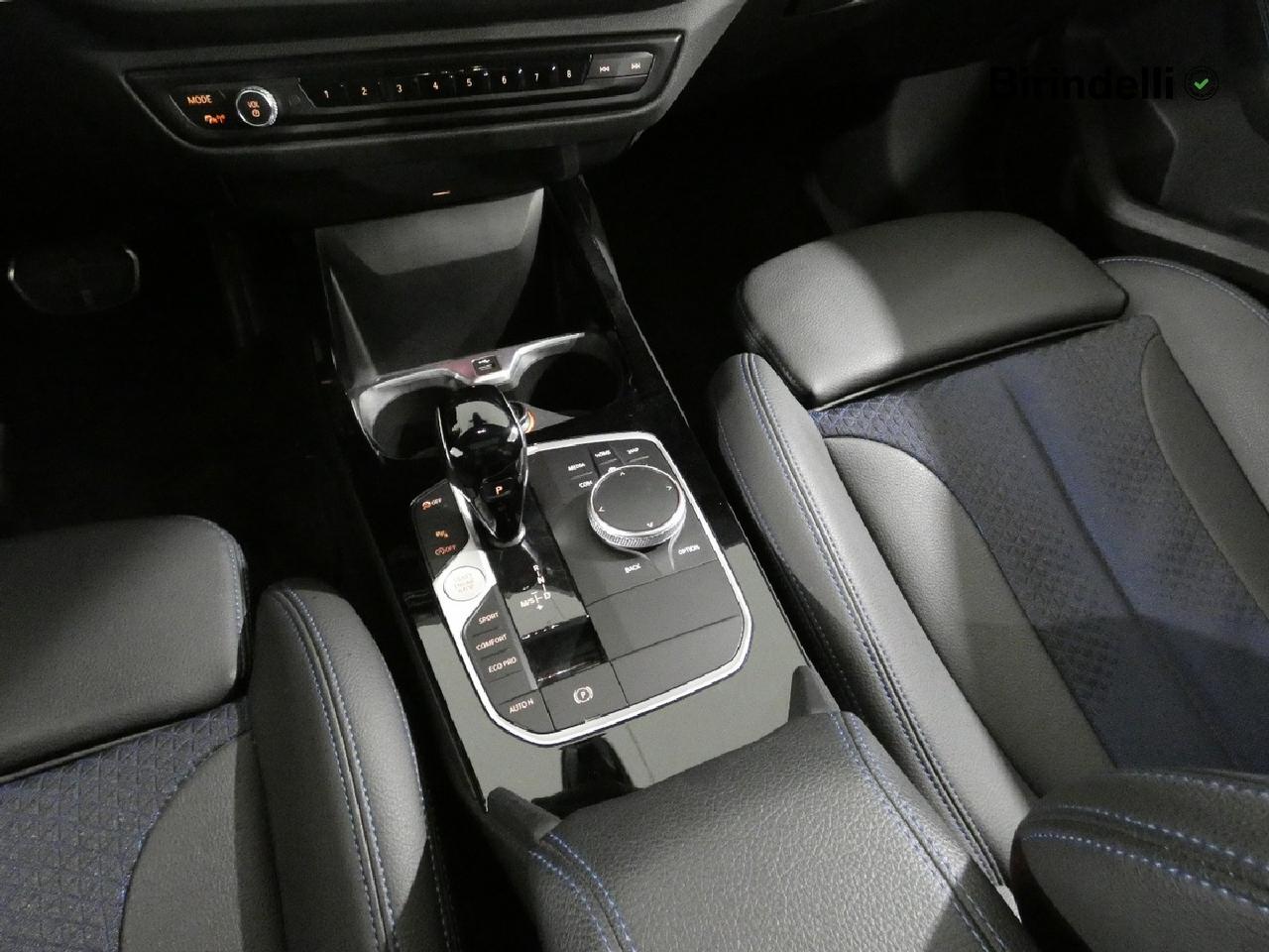 BMW Serie 1 (F40) - 120d xDrive 5p. Msport