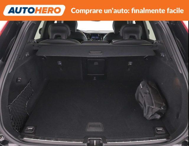 VOLVO XC60 B4 automatico Plus Dark