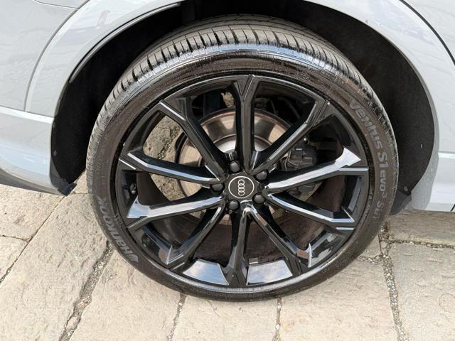 AUDI RS Q3 SPB quattro S tronic